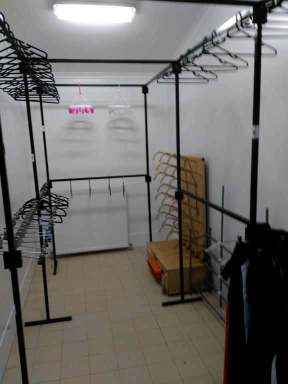 彩虹松树旅游露营地 阿达米纳比 外观 照片